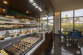 Hideaway at Royalton Blue Waters, An Autograph Collection all-Inclusiv