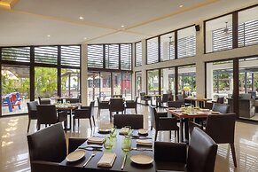 Hideaway at Royalton Blue Waters, An Autograph Collection all-Inclusiv