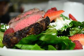 Radisson Hotel & Conference Centre Calgary Airport