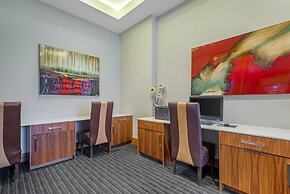 Radisson Hotel & Conference Centre Calgary Airport