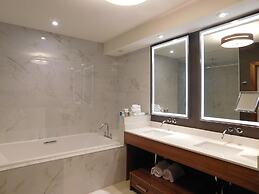 Radisson Hotel & Conference Centre Calgary Airport