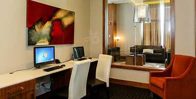 Radisson Hotel & Conference Centre Calgary Airport