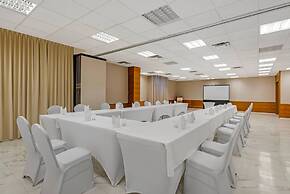 Radisson Hotel & Conference Centre Calgary Airport
