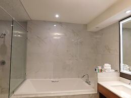 Radisson Hotel & Conference Centre Calgary Airport