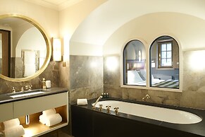 L'Apogée Courchevel - an Oetker Collection Hotel