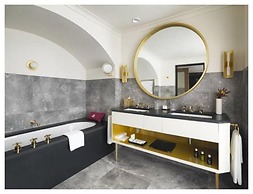 L'Apogée Courchevel - an Oetker Collection Hotel