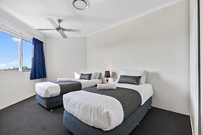 White Crest Apartments