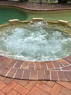 White Crest Apartments