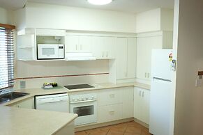 White Crest Apartments