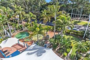 White Crest Apartments