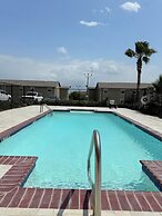 Holiday Inn Express Kenedy by IHG