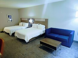 Holiday Inn Express Kenedy by IHG