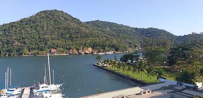 Porto Marina Mont Blanc Resort