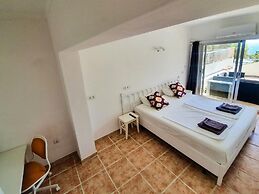 Amena Mar - Guesthouse