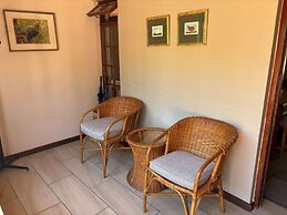 Eight Bells Mountain Inn