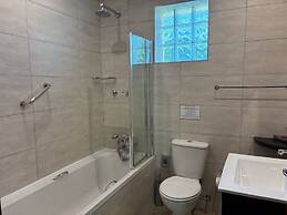 Eight Bells Mountain Inn