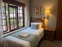 Eight Bells Mountain Inn