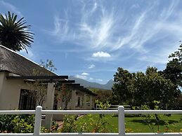 Eight Bells Mountain Inn