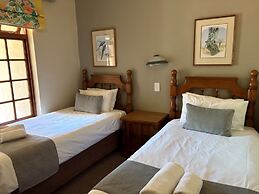 Eight Bells Mountain Inn