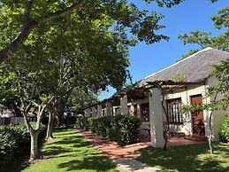 Eight Bells Mountain Inn