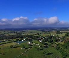 Eight Bells Mountain Inn