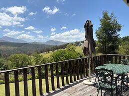 Eight Bells Mountain Inn