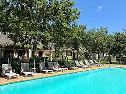 Eight Bells Mountain Inn