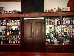 Eight Bells Mountain Inn