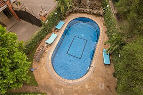 Meltonia Luxury Suites