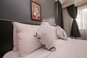 Meltonia Luxury Suites