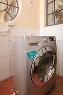 Meltonia Luxury Suites