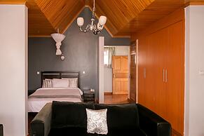 Meltonia Luxury Suites