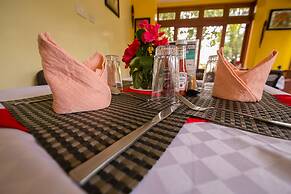 Meltonia Luxury Suites