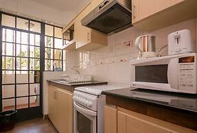 Meltonia Luxury Suites