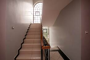 Meltonia Luxury Suites