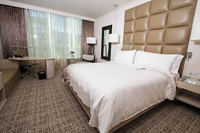 Renaissance Santiago Hotel by Marriott