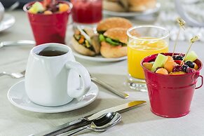 Renaissance Santiago Hotel by Marriott