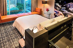 Renaissance Santiago Hotel by Marriott