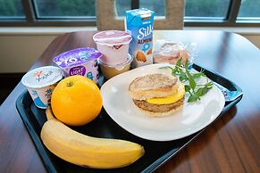 Staybridge Suites Buffalo-Amherst by IHG