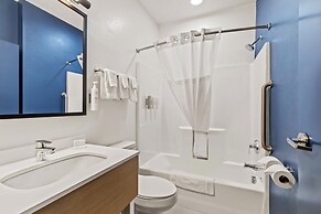 Spark by Hilton Wilkes Barre