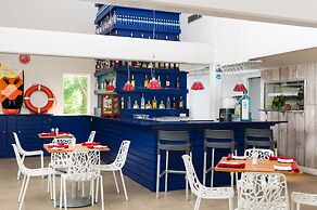 Blue Haven Resort - All Inclusive