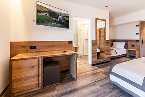 Lady Maria Hotel & Resort