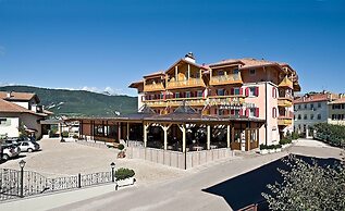 Lady Maria Hotel & Resort