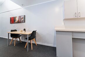 Aubyn Court Spa Motel