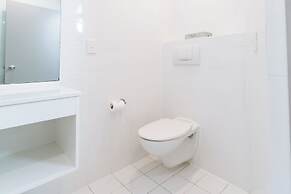 Aubyn Court Spa Motel