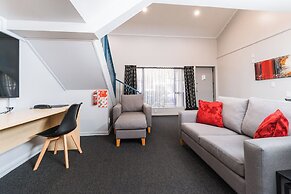 Aubyn Court Spa Motel