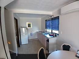 Palm City Motor Inn