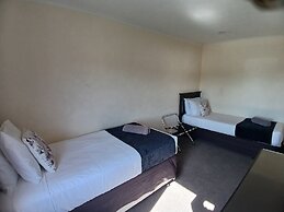 Palm City Motor Inn