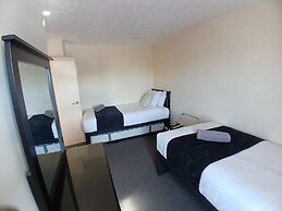 Palm City Motor Inn