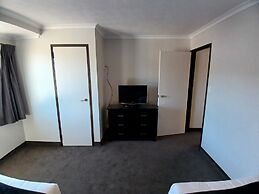 Palm City Motor Inn